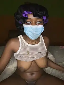 Snapshot of sexycoupp chatting on 06.18.26 sexycoupp online show from 06.18.26