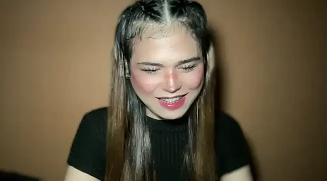 Snapshot of Nami_Campbell chatting on 12.29.24 Nami Campbell online show from 12.29.24