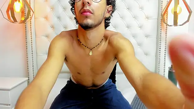 LEO SANZ66 online show from 07.06.26