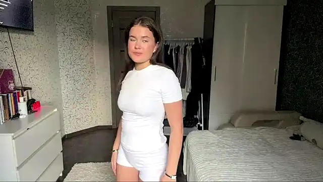 cuteshowy online show from 06.13.26