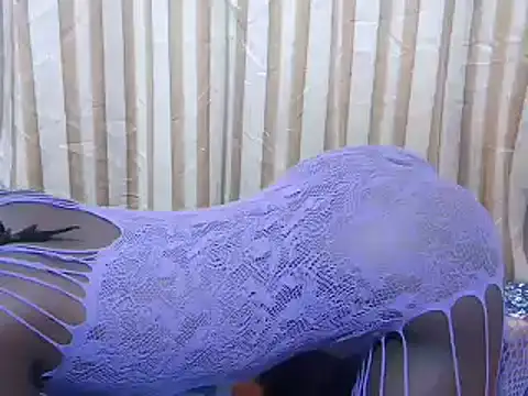 Snapshot of tinygodess chatting on 07.27.26 tinygodess online show from 07.27.26