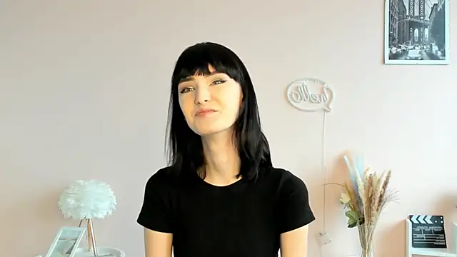 HelgaMagliulo online show from 05.26.26