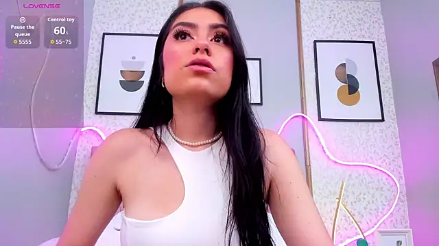 CARLA FERRERM online show from 06.18.26