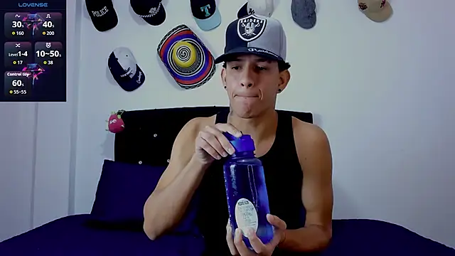 theo bigcock  online show from 06.27.26