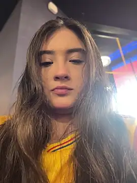 RachelCoopers online show from 07.07.26