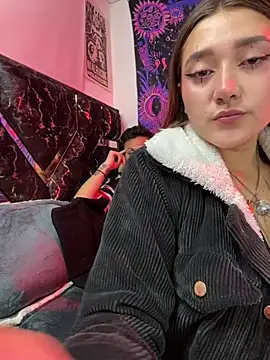 Yizz 20 online show from 07.11.26
