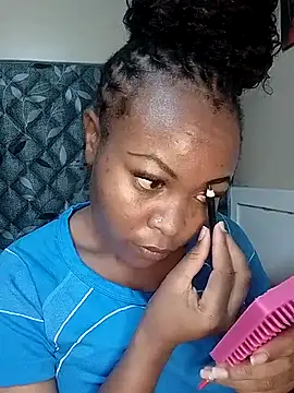 Snapshot of GoddessReen chatting on 07.27.26 GoddessReen online show from 07.27.26