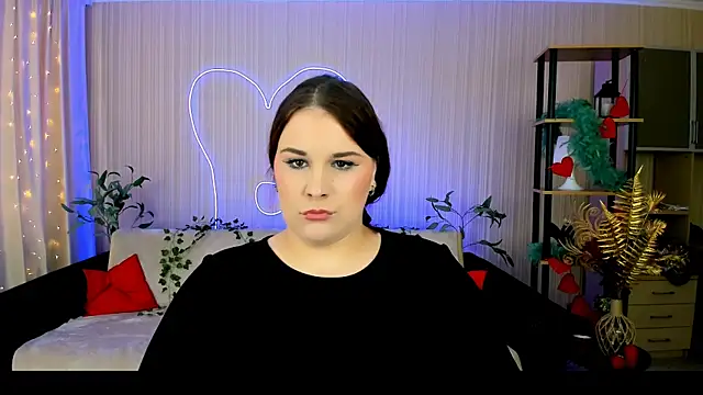 OliviaTwens online show from 06.10.26