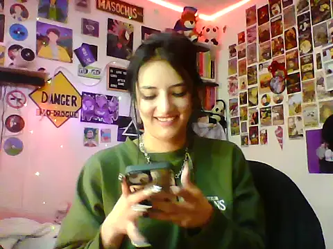 Snapshot of angelgirl2006 chatting on 06.05.26 angelgirl2006 online show from 06.05.26