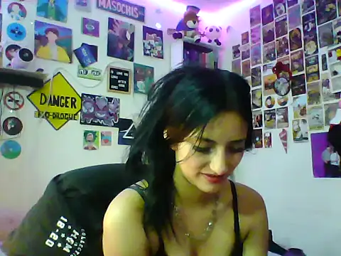 Snapshot of angelgirl2006 chatting on 06.08.26 angelgirl2006 online show from 06.08.26