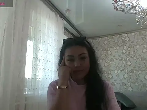 MoniqueLouises online show from 05.28.26