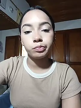 xcleila online show from 07.09.26
