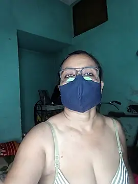MoonLusty online show from 06.25.26