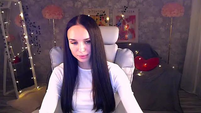 Snapshot of NicoleMerz chatting on 06.30.26 NicoleMerz online show from 06.30.26