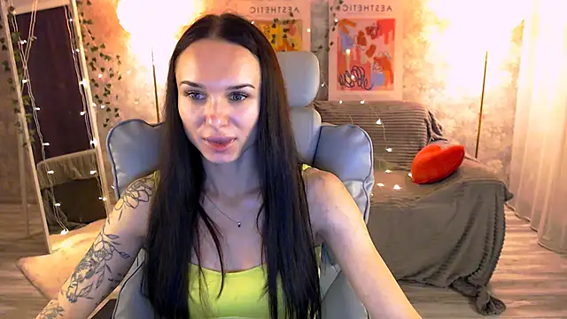 Snapshot of NicoleMerz chatting on 07.06.26 NicoleMerz online show from 07.06.26