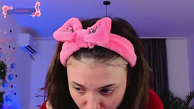 justmeavery online show from 07.03.26