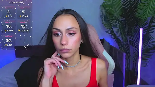 Petite Moly online show from 06.19.26