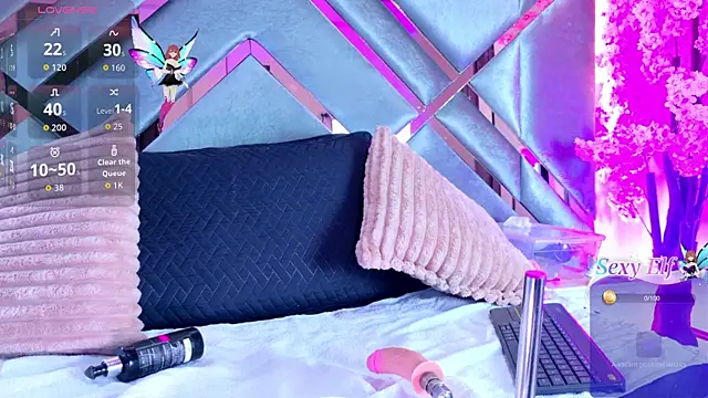 LalaVareela online show from 07.18.26