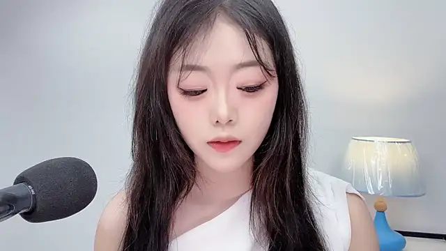 Snapshot of smalldaiwang chatting on 06.27.26 smalldaiwang online show from 06.27.26