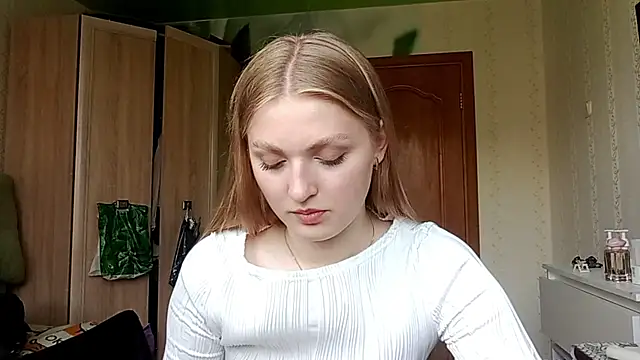Snapshot of NorineGressett chatting on 06.04.26 NorineGressett online show from 06.04.26