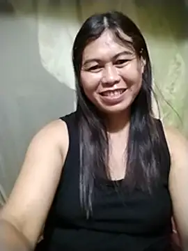 Snapshot of -Hatybi- chatting on 06.18.26 -Hatybi- online show from 06.18.26