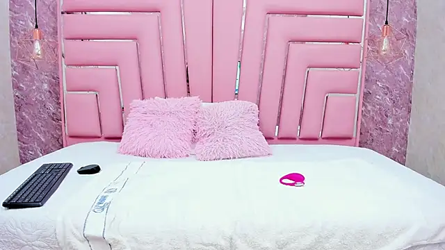 TinyKataleya online show from 06.01.26