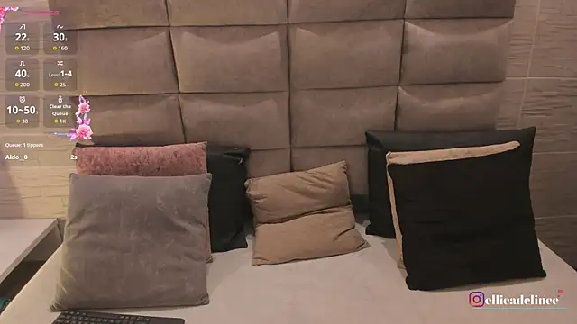 EllieAdeline online show from 07.03.26