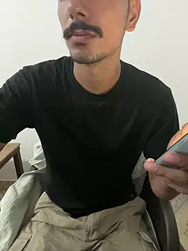 Snapshot of vipulreal chatting on 07.15.26 vipulreal online show from 07.15.26