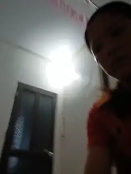 Snapshot of -Maya-a chatting on 06.17.26 -Maya-a online show from 06.17.26