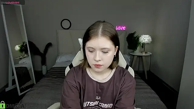 Snapshot of Kylie-Voss chatting on 07.08.26 Kylie-Voss online show from 07.08.26