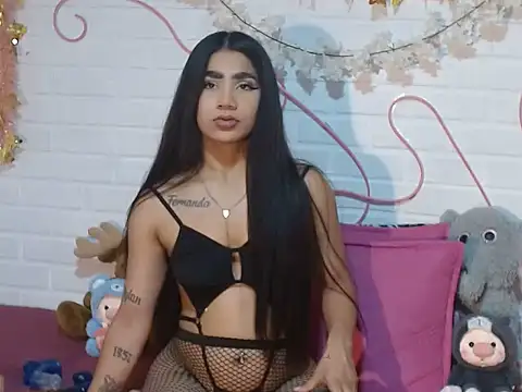 Snapshot of IreneSaez333 chatting on 06.27.26 IreneSaez333 online show from 06.27.26