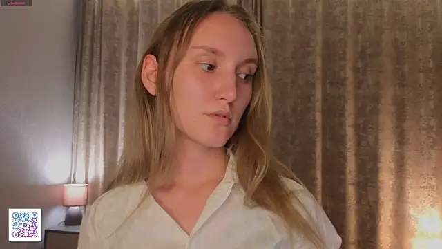JenevaLitalien online show from 07.13.26