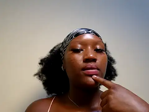 sexyroznnah online show from 06.25.26