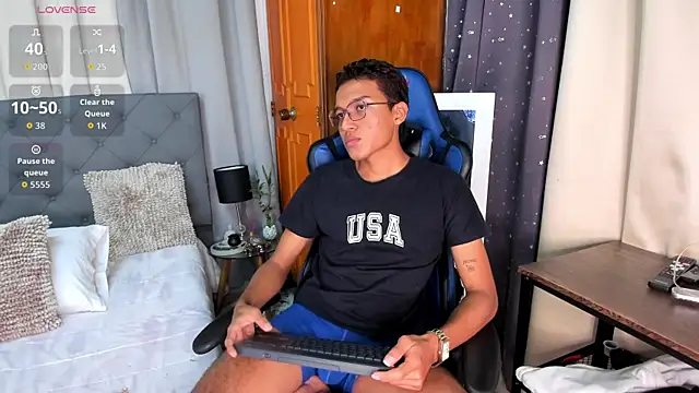 Camilo Santoss online show from 06.13.26