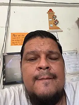Snapshot of fercho25rv chatting on 05.29.26 fercho25rv online show from 05.29.26