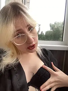 xp blondie online show from 06.11.26