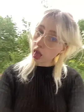 xp blondie online show from 07.03.26