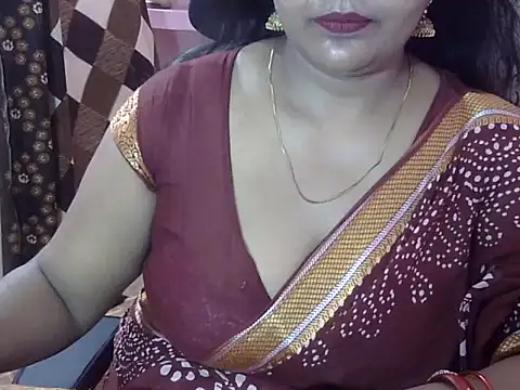 Snapshot of PRIYANKA_023 chatting on 06.26.26 PRIYANKA 023 online show from 06.26.26