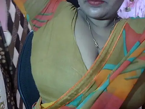 Snapshot of PRIYANKA_023 chatting on 07.09.26 PRIYANKA 023 online show from 07.09.26