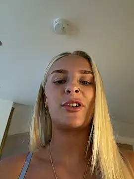 Millymae  online show from 07.02.26