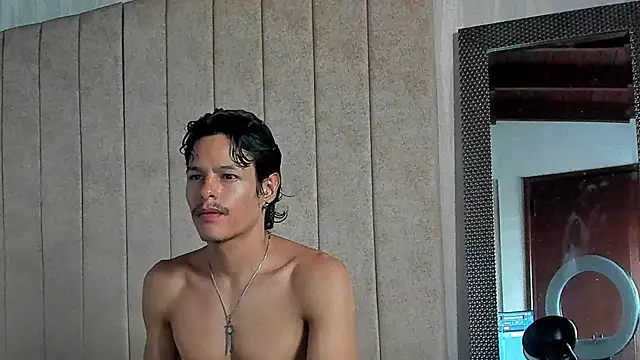 Snapshot of tommyhot7 chatting on 07.18.26 tommyhot7 online show from 07.18.26