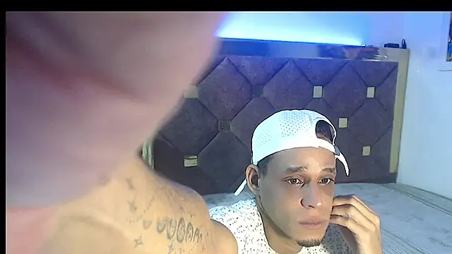 Snapshot of Brendt_Hotx chatting on 06.10.26 Brendt Hotx online show from 06.10.26