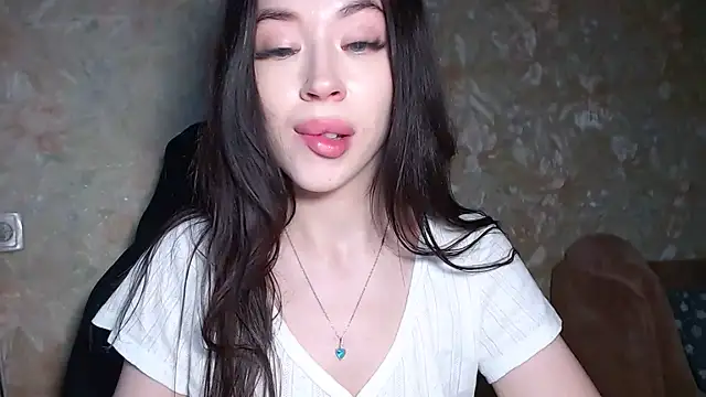 Snapshot of lu_dominationn chatting on 07.04.26 lu dominationn online show from 07.04.26