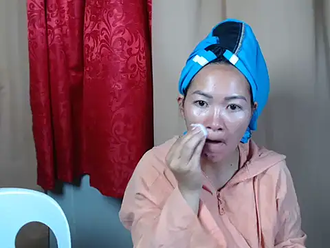 Snapshot of urpretty_hotmama chatting on 07.16.26 urpretty hotmama online show from 07.16.26