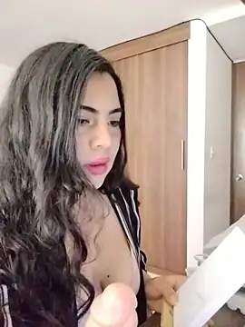 Roxxy Sade online show from 06.07.26