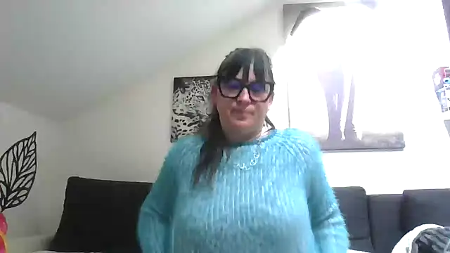 Snapshot of sexujuly88 chatting on 05.19.26 sexujuly88 online show from 05.19.26