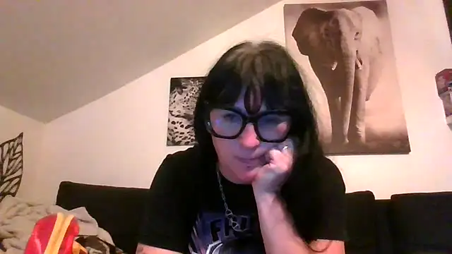 Snapshot of sexujuly88 chatting on 05.27.26 sexujuly88 online show from 05.27.26