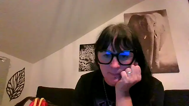 Snapshot of sexujuly88 chatting on 06.08.26 sexujuly88 online show from 06.08.26