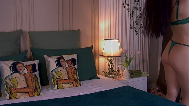 HornyPriestess online show from 06.12.26