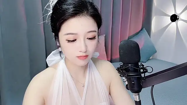 Snapshot of Momo-Wow chatting on 07.09.26 Momo-Wow online show from 07.09.26